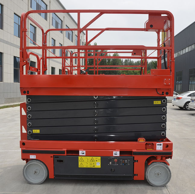 安义自行走升降机